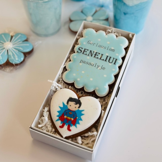tobula dovana teciui ir seneliui kurie yra super seneliai